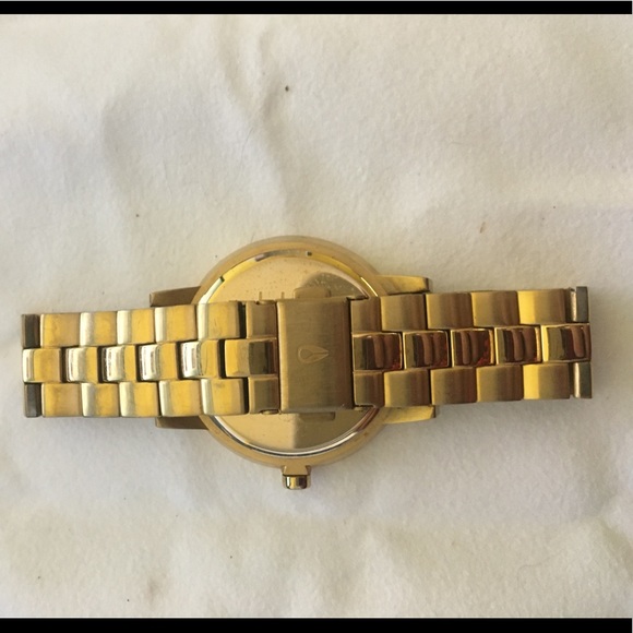 Nixon Moving Out Kensington Watch - Picture 3 of 3